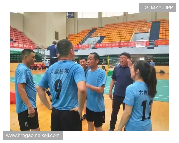 南京排球队的默契配合与战术分析探讨