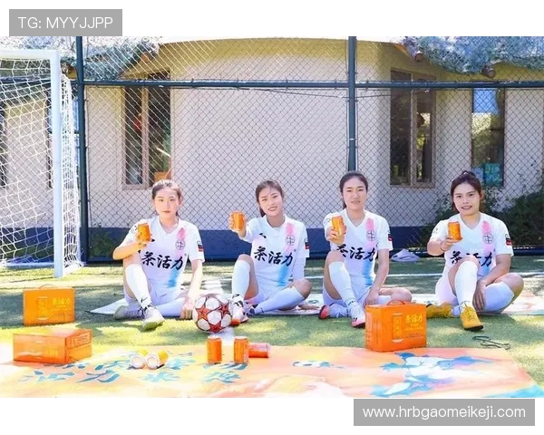 张丽的足球人生：从小球场到国际舞台的深度对话与成长故事