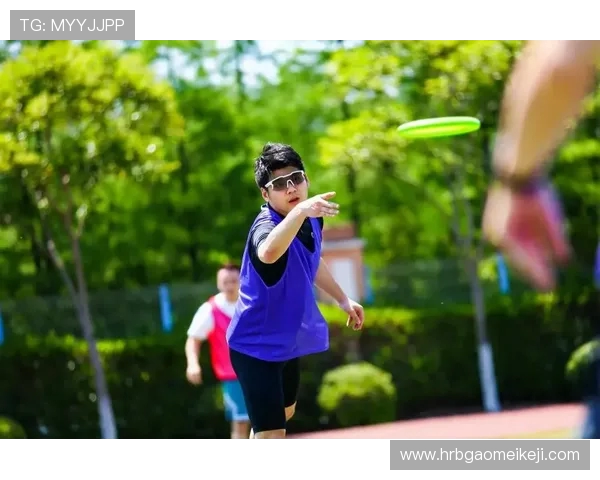 赛后分析：上海飞盘队与北京飞盘队在比赛中的灵活战术对比与启示