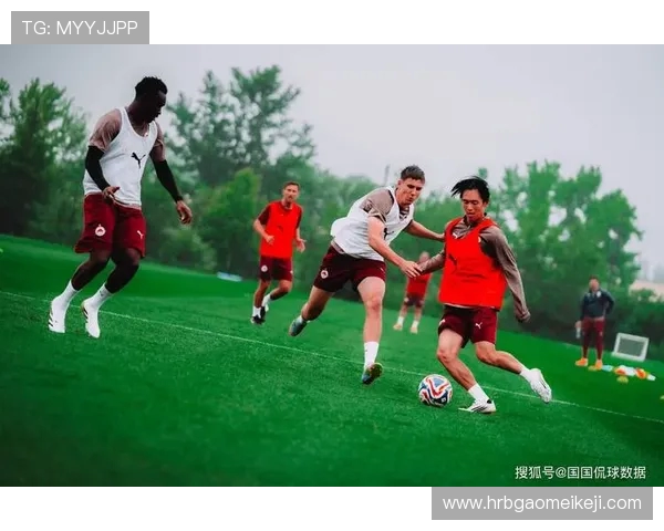 亚特兰大与帕丘卡的精彩对决揭示足球战术与团队合作的魅力