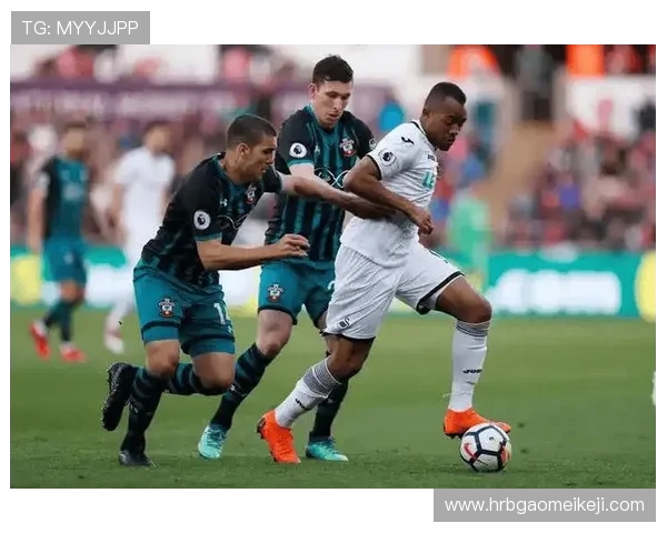 米堡与维拉首轮对决精彩回顾球迷热情高涨赛场氛围火爆