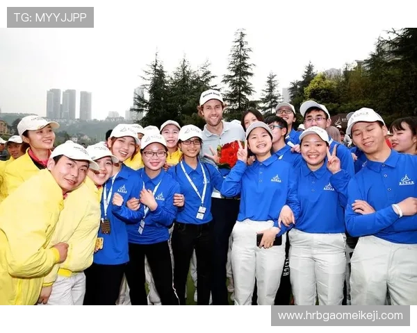 重庆飞盘队在世界攀岩锦标赛中的默契配合与精彩表现分析 重庆飞盘队在世界攀岩锦标赛中的默契配合与精彩表现分析