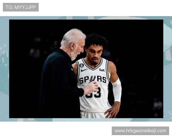 马刺与灰熊季后赛第六场激战回顾关键时刻的精彩瞬间与战术分析