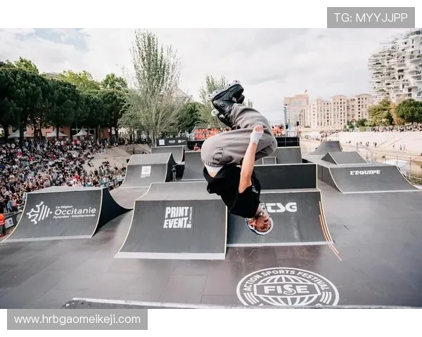 极限运动联赛聚焦：上海街舞队的拼搏与梦想之路